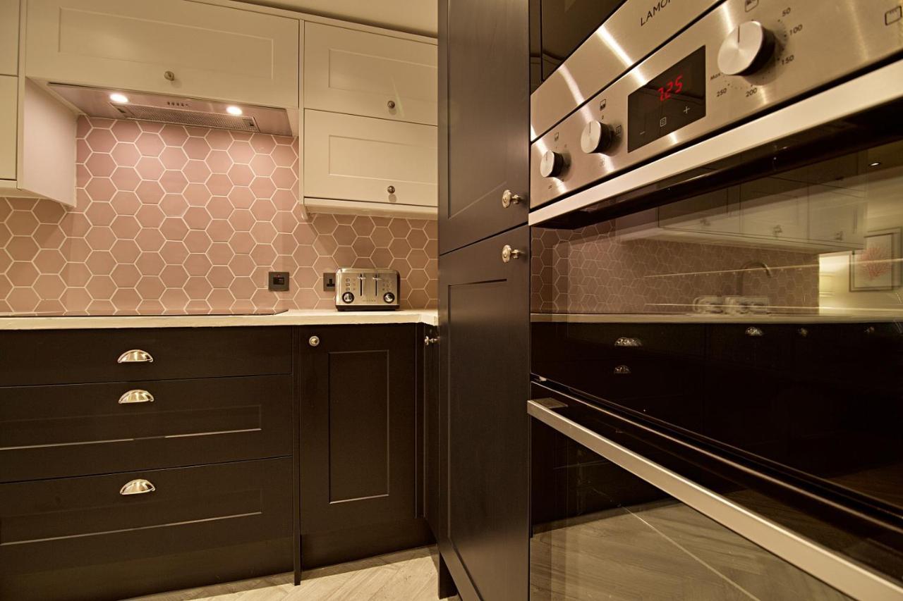 Scotforth Road- Boutique Rooms In Lancaster City Townhouse Exterior foto