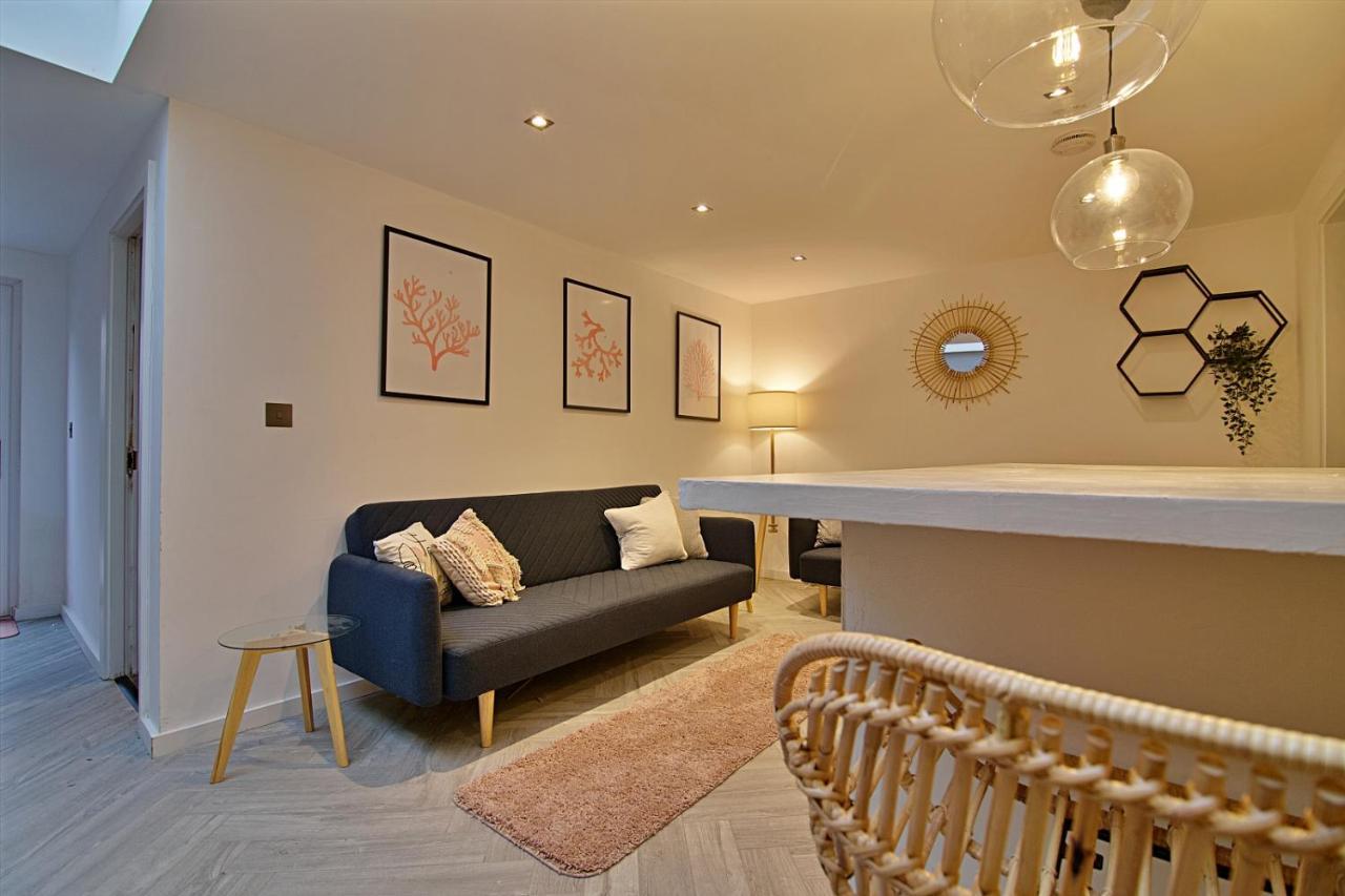 Scotforth Road- Boutique Rooms In Lancaster City Townhouse Exterior foto