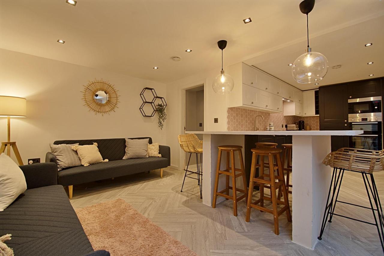 Scotforth Road- Boutique Rooms In Lancaster City Townhouse Exterior foto